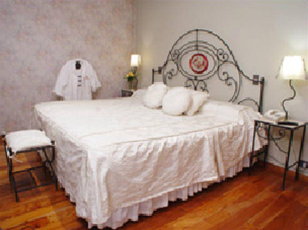 Reina Victoria & Towers 4*