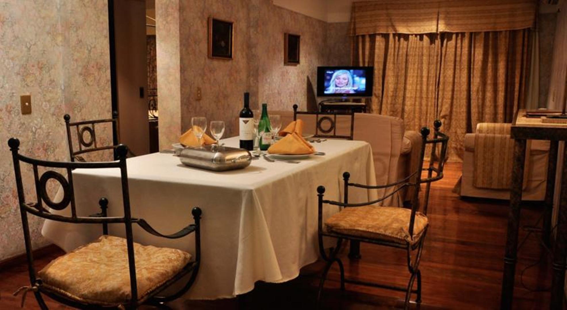 Hotel Reina Victoria & Towers Mendoza