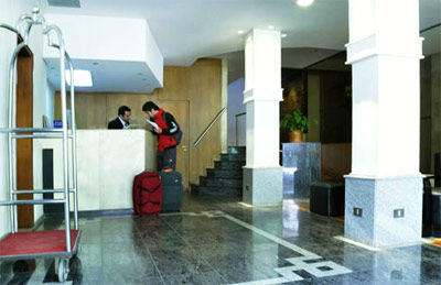 Reina Victoria & Towers 4*
